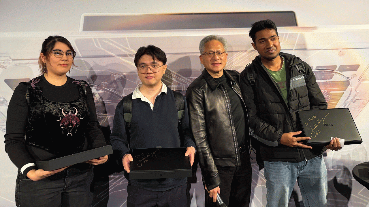NVIDIA RTX Spark AI笔记本上市 起售价2399美元